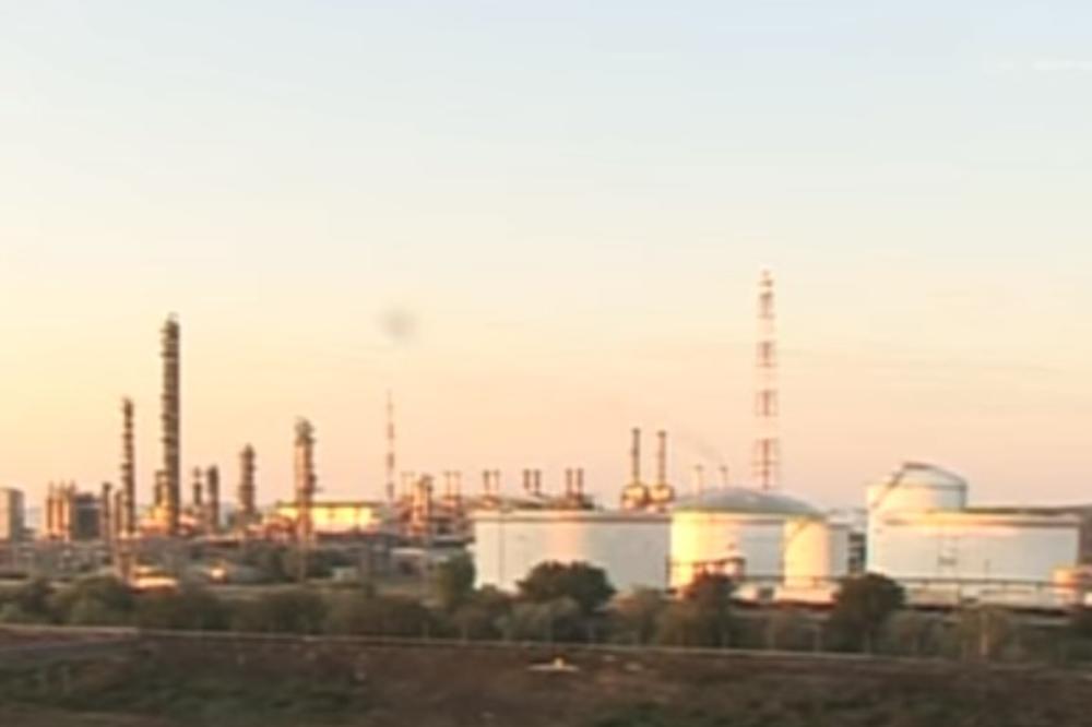 FABRIKE ZA PROIZVODNJU ĐUBRIVA POJELA NEUSPELA PRIVATIZACIJA! Danas se ponosimo uvozom, a nekada ...