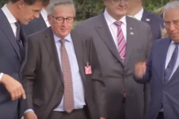 TEŠKA BLAMAŽA: Junker PIJAN KAO MAJKA na samitu, Tramp ga pogledao pa se ZGROZIO! (VIDEO)
