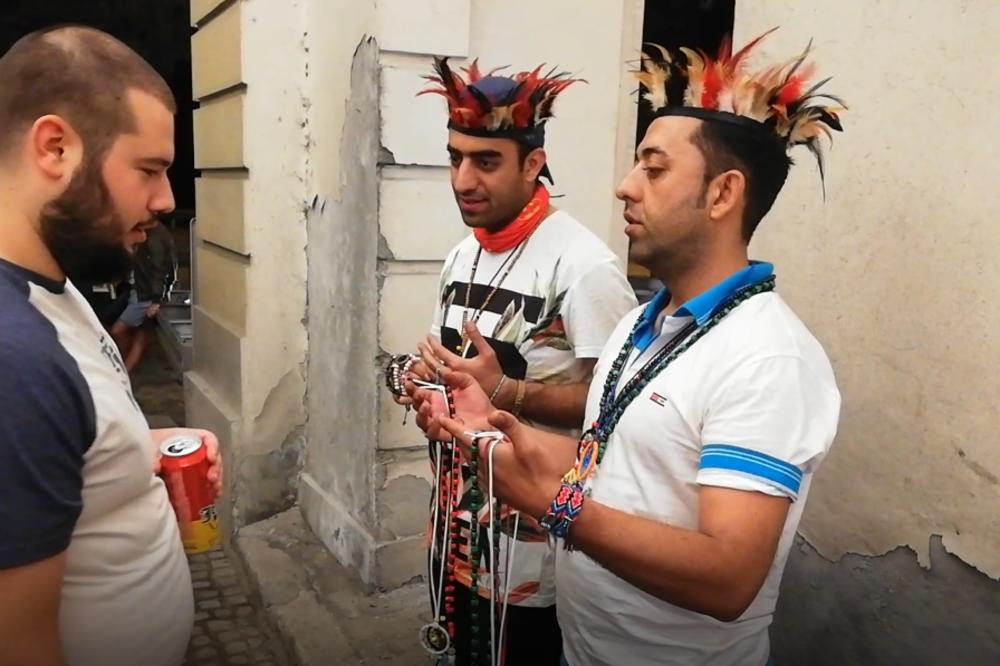 Slušali ste legende o Englezima na Exitu, ali naša srca su osvojila dva momka iz POTPUNO NEOČEKIVANE ZEMLJE