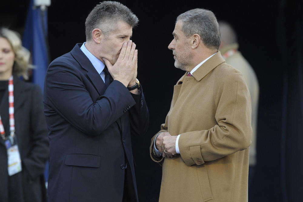 POLITIČARU UMRLA MAJKA: Kažu da je NAJVIŠE BIO VEZAN ZA NJU!