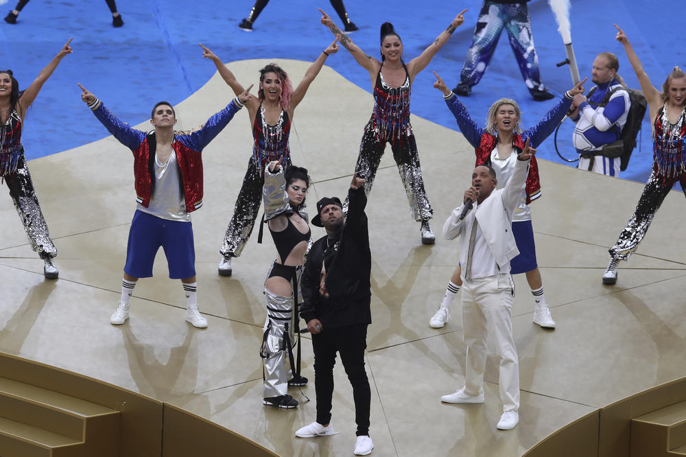 SPEKTAKL PRED FINALE: Provokativna Albanka u SM izdanju bacila u senku i dugonogu rusku lepoticu! Sve vrcalo od vreline! (FOTO)