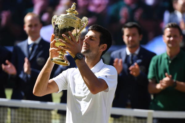 NOLE JE OPET KRALJ VIMBLDONA! Đoković smazao Andersona i travu za četvrtu titulu u Londonu! (FOTO) (VIDEO)