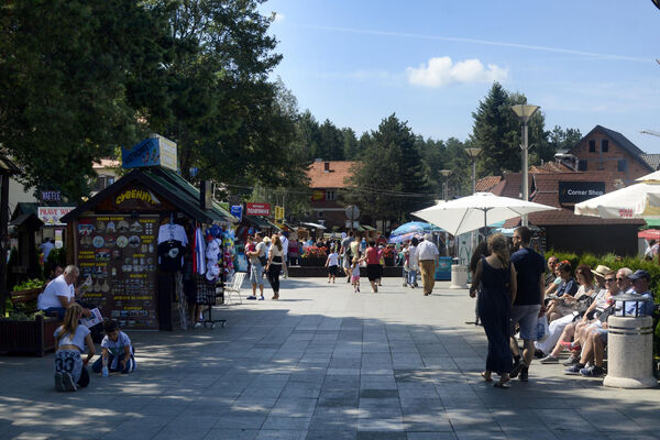 Koji je najviši vrh na Zlatiboru? Vic od koga ćete se slatko smejati do vikenda