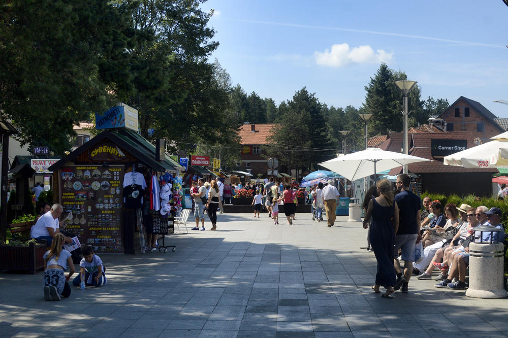 ZLATIBORSKO KULTURNO LETO DONOSI PREGRŠT ZABAVE: Ove godine uživajte u muzici, kulturi i mnogobrojnim GOSTIMA