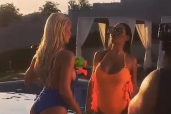 OVO ZAISTA NIJE HUMAN PRIZOR: Sanja i Ana se prskale vodom po GRUDIMA, od snimka MOŽE DA STANE SRCE, pa se konsultujte sa lekarom pre gledanja (VIDEO)