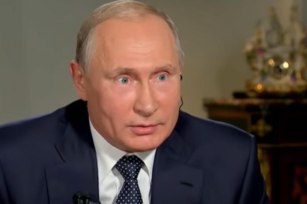 ŠTA JE S VAMA, JESTE LI NORMALNI? Putin ŽESTOKO isprozivao činovnike koji su ga OVAKO dočekali! (VIDEO)