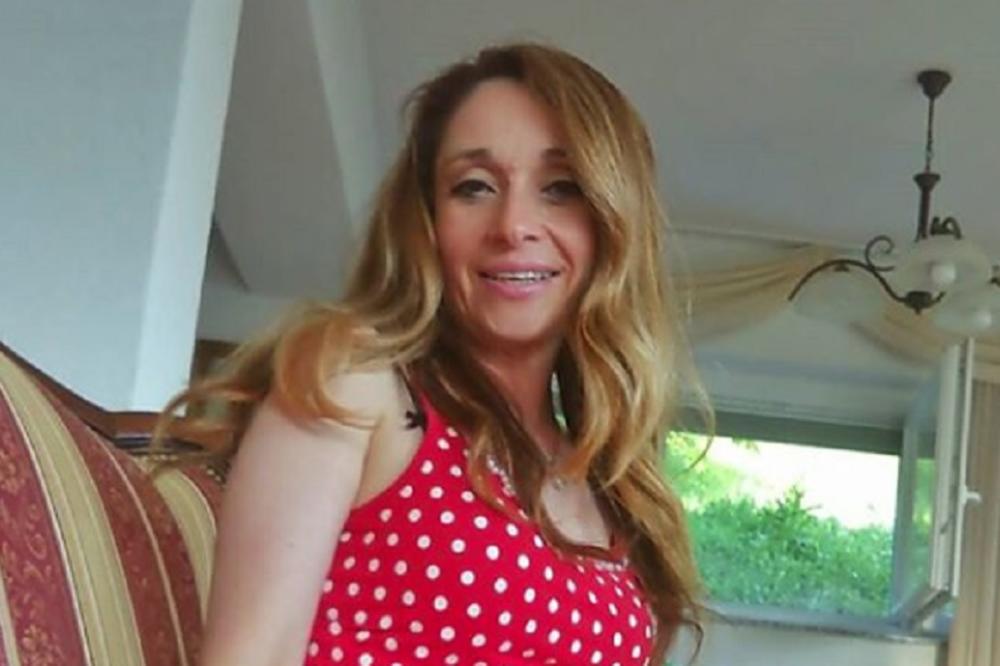 LOŽIM SE NA LOVRENA, A DALIĆU ĆU DA POSVETIM PESMU: Hrvatica poludela posle osvojenog srebra, počela nekontrolisano da se skida i postala hit na internetu! (FOTO)