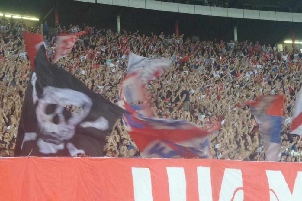 ZA DELIJE, DILEME NEMA! Koreografija Zvezdinih navijača u koju mora da pogleda ceo region! (FOTO)