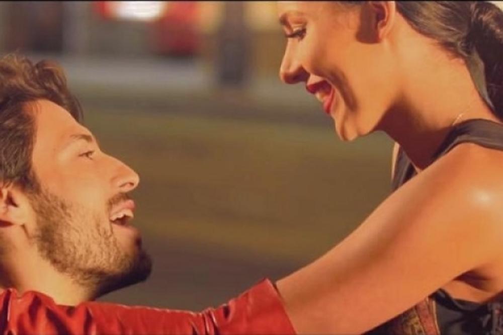 ANASTASIJA RAŽNATOVIĆ IMA 3 MILIONA PREGLEDA I PRVA JE NA TRENDINGU NA JUTJUBU: Evo koliko je koštao SPOT Cecine ćerke koja je OSVOJILA SRBIJU