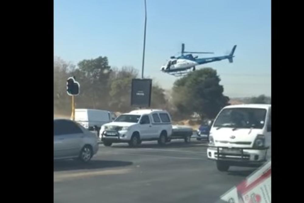 SRBIN IZREŠETAN SA 30 METAKA U JOHANEZBURGU! Njegova supruga pogođena u glavu! (VIDEO)