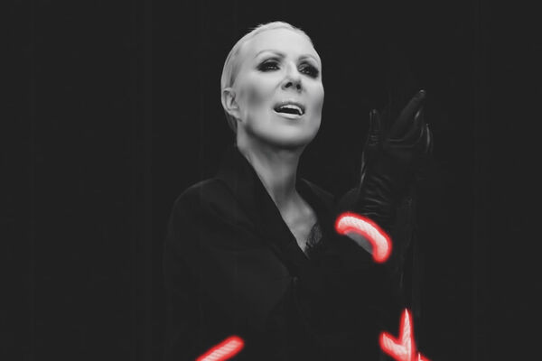 Lepa Brena ponovo pomera standarde! Pogledajte kako će izgledati NOVI SPOT sniman na Tajlandu i u Majamiju - Ovo je budućnost!