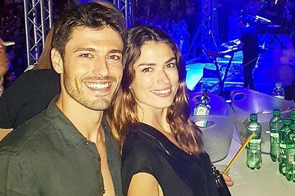 SVE DEVOJKE U SRBIJI SU OTKINULE NA ANASTASIJINOG MANEKENA: Kada budete videli njegovu ŽENU u kupaćem kostimu ŠOKIRAĆETE SE!