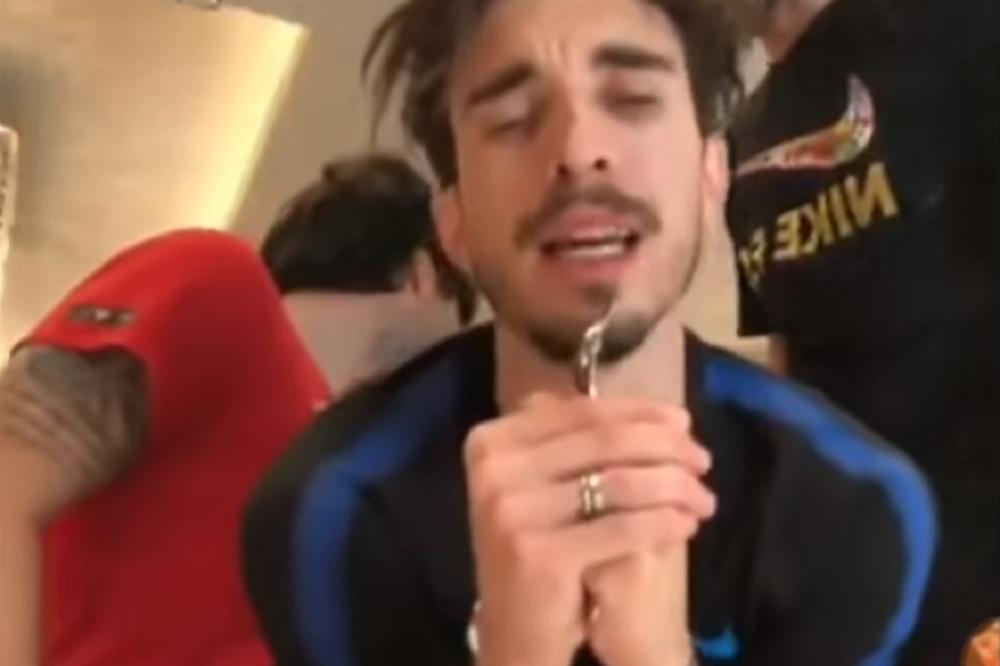 NAJLUĐI SNIMAK SA SVETSKOG PRVENSTVA! Koliki si kralj od nula do Šime Vrsaljko?! Apsolutni megahit zbog kog Balkan umire od smeha (VIDEO)