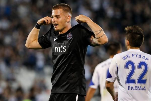 VRAĆA SE OŽEGOVIĆ? Noćna mora napadača u Nemačkoj!