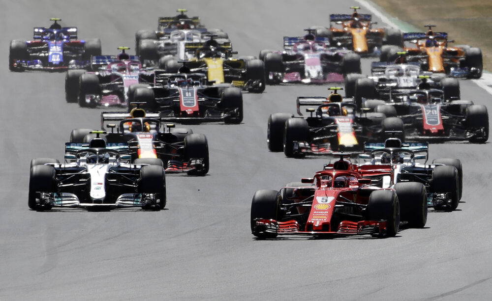 Scena sa trike Formule 1  