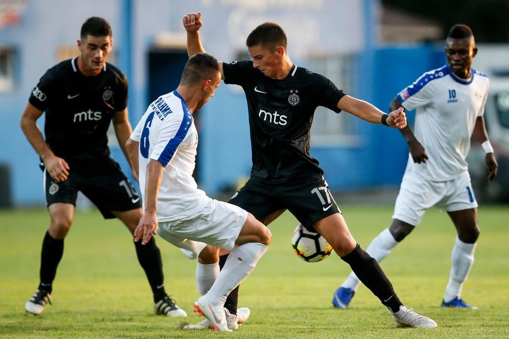 PARTIZAN ŠOKIRAN U SURDULICI: Katastrofalan novi početak Đukića u Superligi, istorijska pobeda Radnika! (VIDEO)