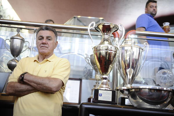 Mi smo učeni da volimo Zvezdu, kako se ponaša u klubu i na ulici! (VIDEO)