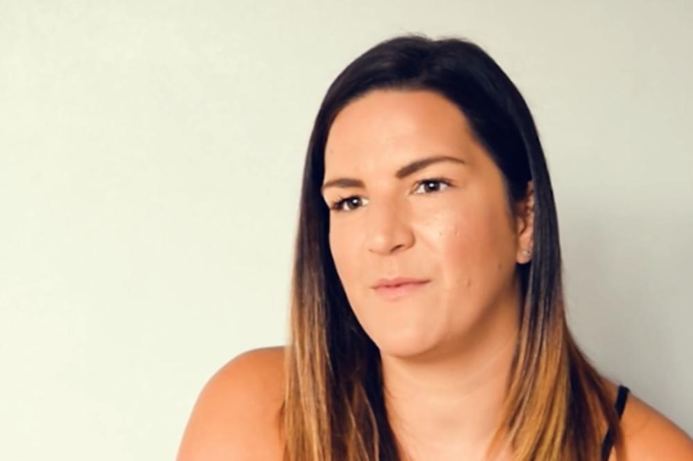 ROĐAK SA KOJIM SE IGRALA KAO MALA PRETVORIO SE U BRUTALNOG UBICU: Jednog dana joj je poslao ZASTRAŠUJUĆU PORUKU, a onda je policija otkrila pravi UŽAS!