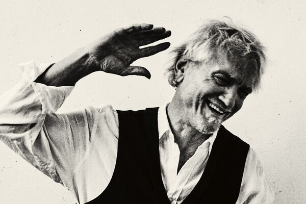 ARSENALOV PRATEĆI PROGRAM: Rundek, Mile Kekin, akordeonisti...