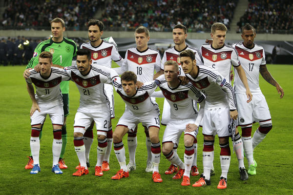 OVAJ LOPOV JE NAŠAO NEŠTO DA PRIGOVARA: Pismo Ozilovog menadžera koje ostavlja bez teksta! (FOTO)