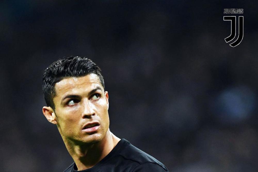 RONALDO PROGOVORIO PRVI PUT OD KAD JE ČLAN JUVENTUSA: Još kao mali sam hteo da igram ovde! (FOTO)