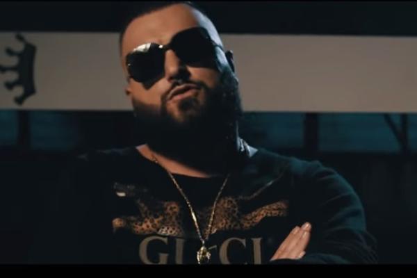 OKITIO ME NEKI LEVAT: Buba Corelli dobio VELIKI BAKŠIŠ! Kad vidite šta će uraditi s novcem, ostaćete BEZ REČI!