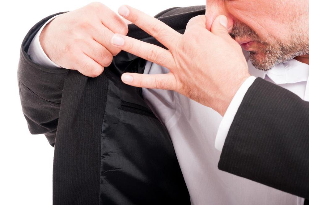 RECITE ZBOGOM PREKOMERNOM ZNOJENJU: Kako da se efikasno i zauvek izborite s neprijatnim mirisima