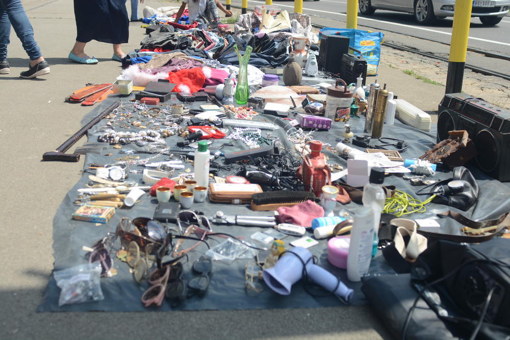 Buvljak kod Cvetkove pijace  