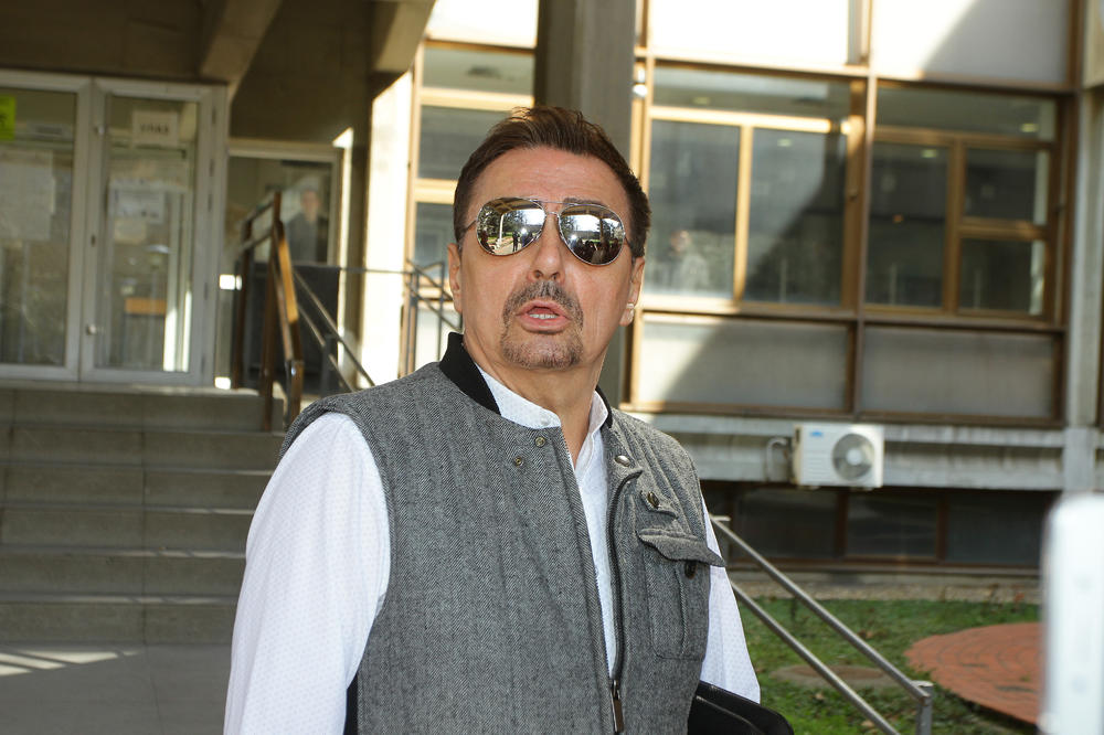 SKANDAL! Fotografija na kojoj Keba pozira sa Naserom Orićem napravila HAOS NA MREŽAMA: Otkriveno sve o tome?!