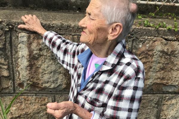 NAJLEPŠA PRIČA U SRBIJI DANAS: Baka štićenica PRIHVATILIŠTA ZA ODRASLE lutala je ulicama sama i pogubljena. Priča ipak ima srećan kraj (FOTO)