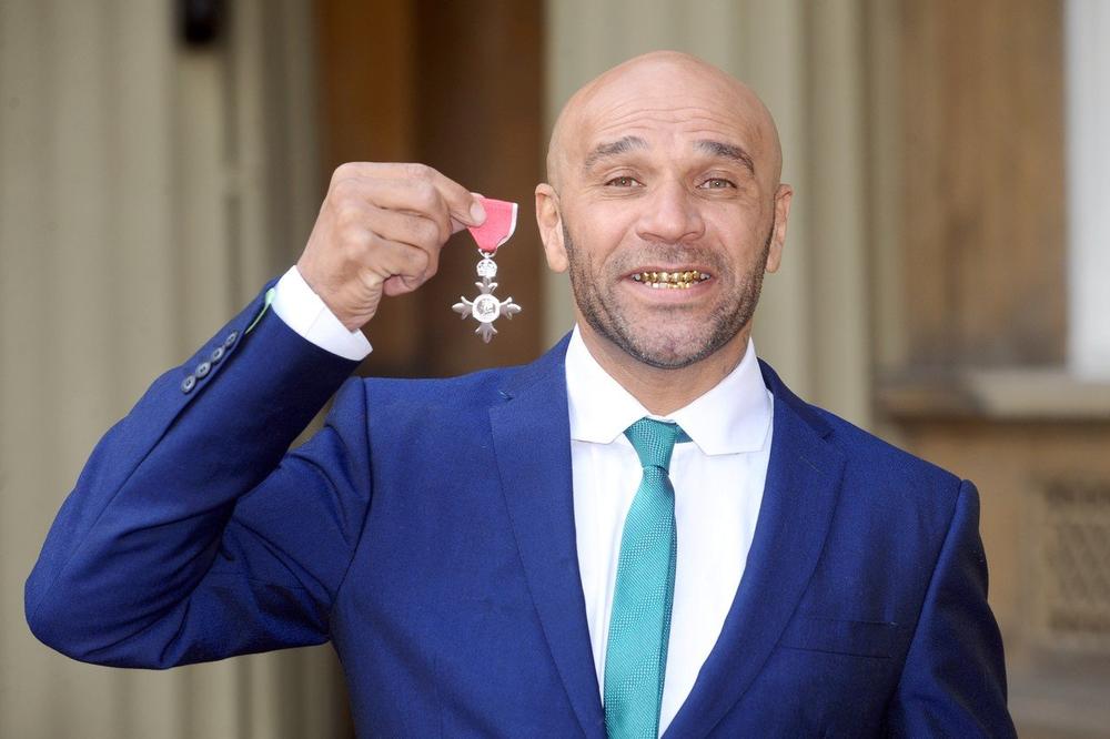 Kontroverzni umetnik GOLDI ZA ESPRESO: Ja sam BENDŽAMIN BATON BREJKBITA!