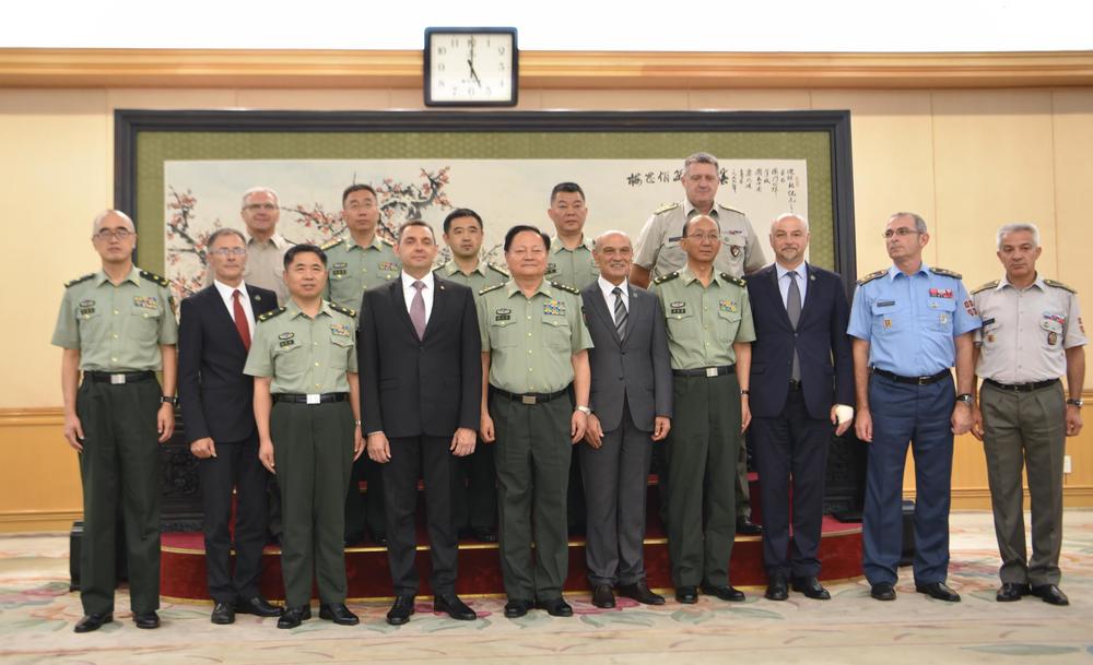 On je kineske domaćine obavestio o razvoju razgovora i pregovora koje Srbija vodi u Briselu   