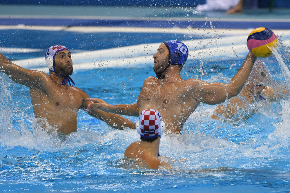 Filip Filipović je opet bio žrtva mučkog udaranja Hrvata: Evo šta je srpski vaterpolista izjavio posle divljačkog nasrtaja na njega! (VIDEO)