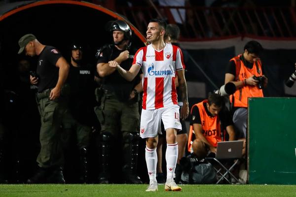 RADONJIĆ DOBIO PONUDU ITALIJANSKOG VELIKANA: Da li je Serija A idealna za njega? U Marseju više nema šta da traži!