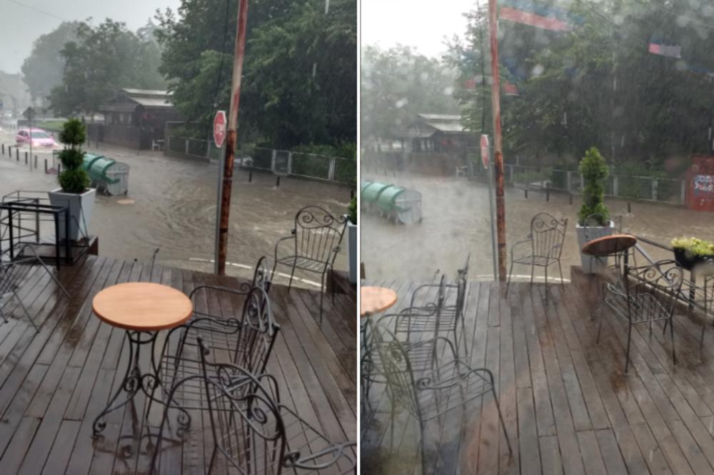 NEVREME PROTUTNJILO KROZ KRAGUJEVAC I NOSILO SVE PRED SOBOM: Grad je potopljen, a automobili PLIVAJU U VODI! (FOTO) (VIDEO)