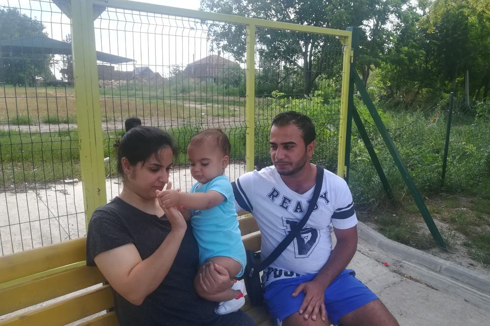 SIN IM SE RODIO U NIŠU, I NAZVALI SU GA JOVAN: Priča O IZGUBLJENOJ SREĆI porodice koja je pobegla iz Iraka tera suze na oči! (FOTO) (VIDEO)