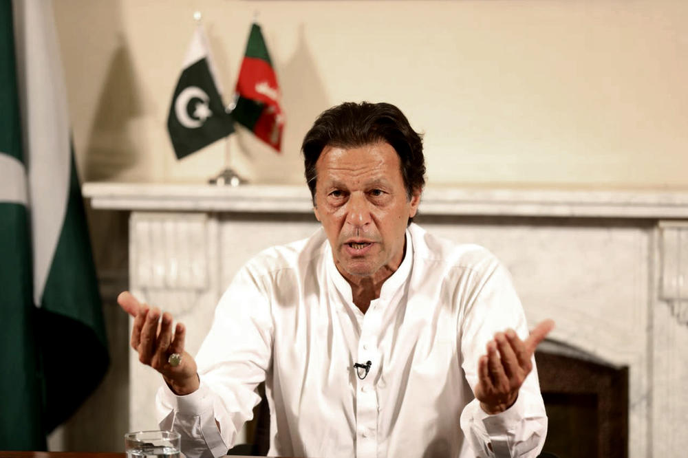 DŽABA MU SVE ŽALBE, SUD OSTAJE PRI SVOME: Produžen pritvor bivšem pakistanskom premijeru