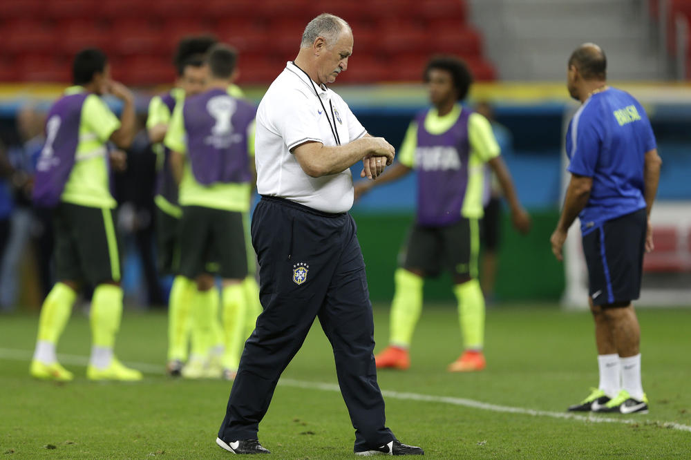 Osvajač Mundijala se vraća kući: Skolari ponovo u Palmeirasu! (FOTO)