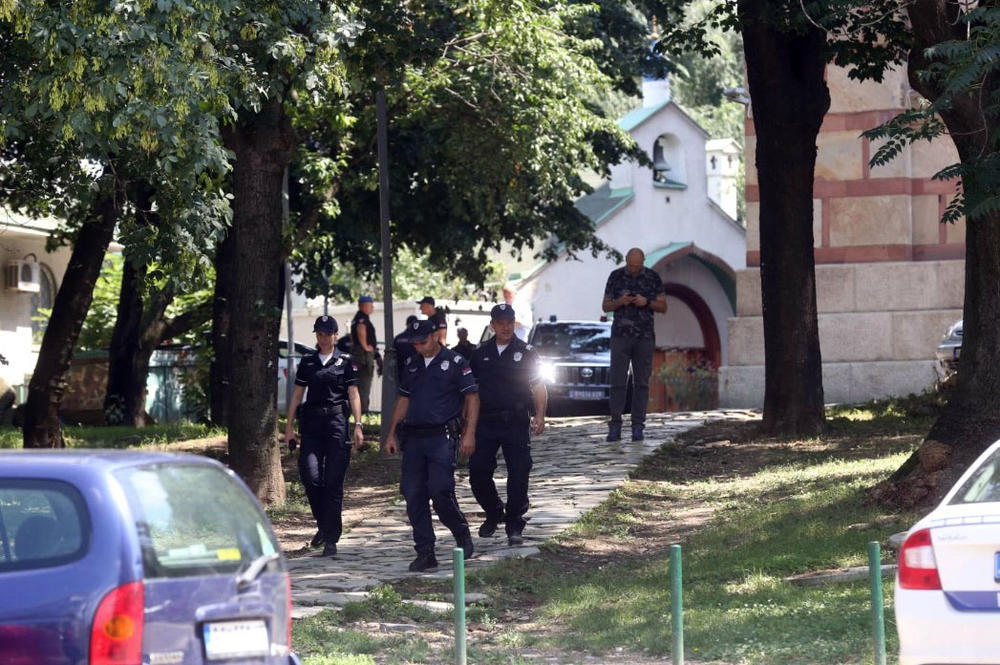 Policija vrši uviđaj  