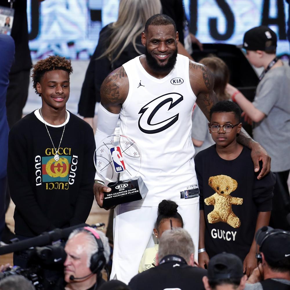 Lebron Džejms sa svojim sinovima