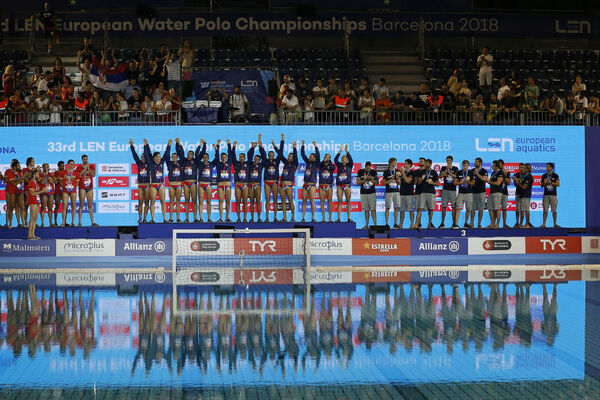 SRBI GRMELI BARSELONOM, HRVATI NEMO POSMATRALI: Ogromno slavlje zlatnih delfina, Filipović glavni junak! (FOTO)