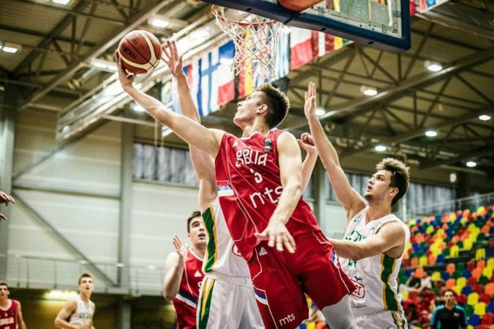 LUDA UTAKMICA NA EVROPSKOM PRVENSTVU! Crna Gora vodila ceo meč, Srbija pokazala karakter i pobedila! (FOTO)