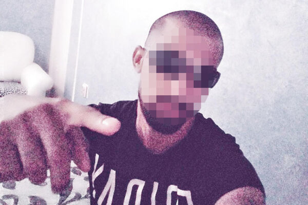 ON JE TERAO DEVOJČICU (15) DA SE PROSTITUIŠE SA STARIJIM MUŠKARCIMA! Priredio žrtvi PAKAO, policija proverava ko je sve koristio usluge ucenjivane devojke! (FOTO)