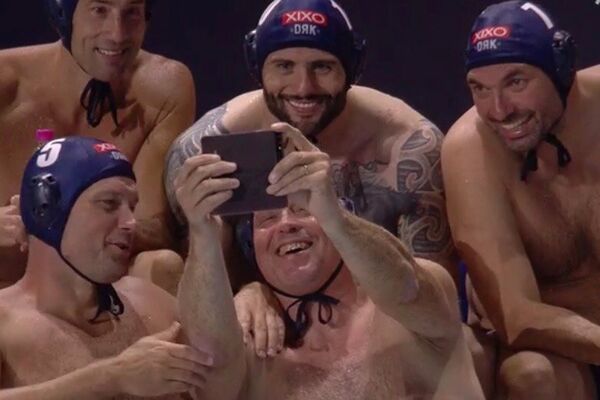 ŠAPIĆ, KAŠAŠ, BENEDEK, ŠIMENC! Ne, nismo seli u vremeplov za devedesete! Odigrana je utakmica vaterpolo legendi! (FOTO)