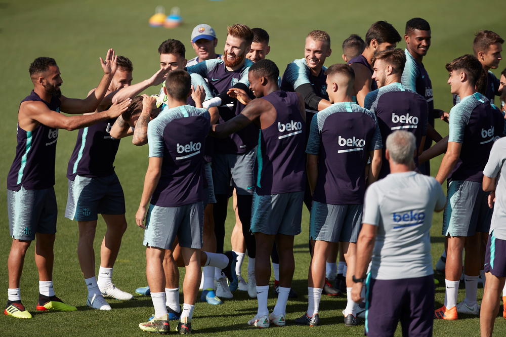 NAVIJAČI ĆE URNISATI I NJEGA I NJIH: Kupili igrača za 20 miliona, a on preko celih grudi ima istetoviran simbol omraženog rivala! (FOTO)