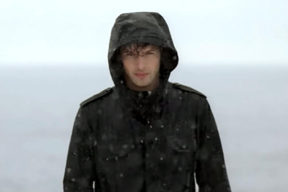 JEDAN OD NAJVEĆIH SVETSKIH HITOVA NEMA VEZE SA BALADOM: Dok svi muškarci šalju devojkama ovu pesmu, ni ne SANJAJU da je priča o bolesnom drogiranom PERVERZNJAKU!