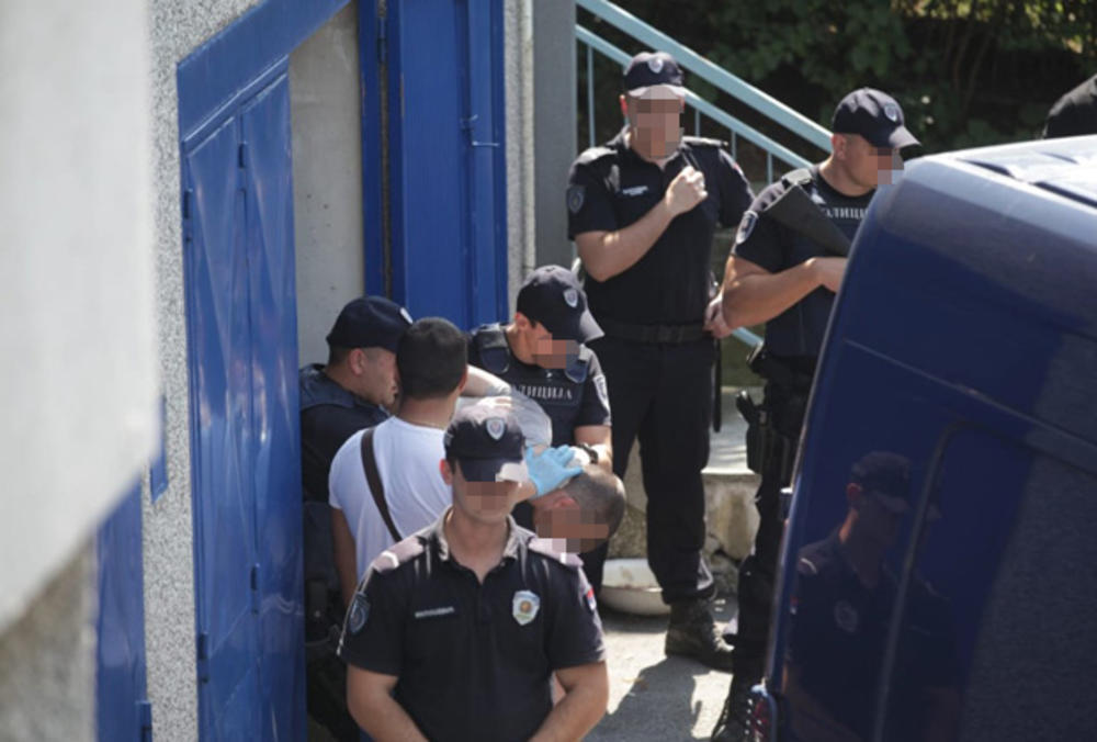 Policija ubacuje u maricu pohapšene huligane, pripadnike Torcide iz Splita  