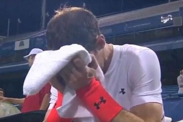 ENDI MARI IGRAO MEČ DO 3 UJUTRU: Posle toga je briznuo u plač, skoro pa se gušio u suzama! (VIDEO)