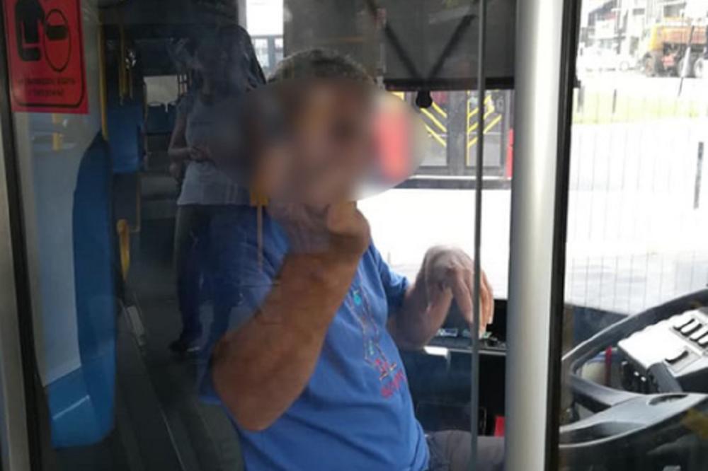 BEZDUŠNI VOZAČ GSP-A IZBACIO INVALIDE IZ AUTOBUSA: Savršeno me ne zanima kako ćete da uđete! (FOTO)