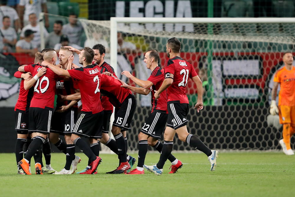 ZVEZDI OLAKŠAN POSAO ZBOG SVAĐE SA TRENEROM! Ponajbolji igrač Spartak Trnave nije došao u Beograd! (FOTO)